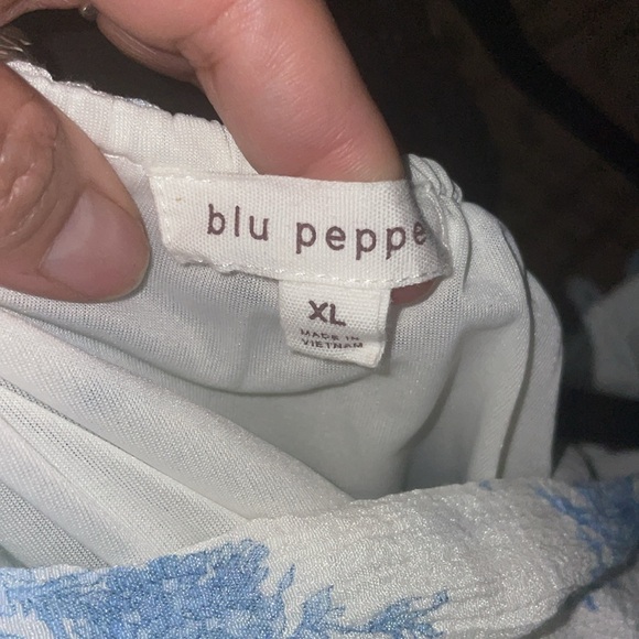 Lady dress - Picture 5 of 5